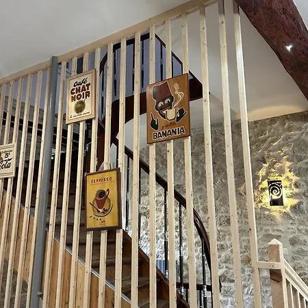 La Maison Des Mousquetaires