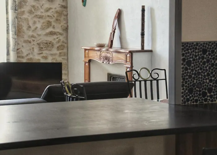 La Maison Des Mousquetaires