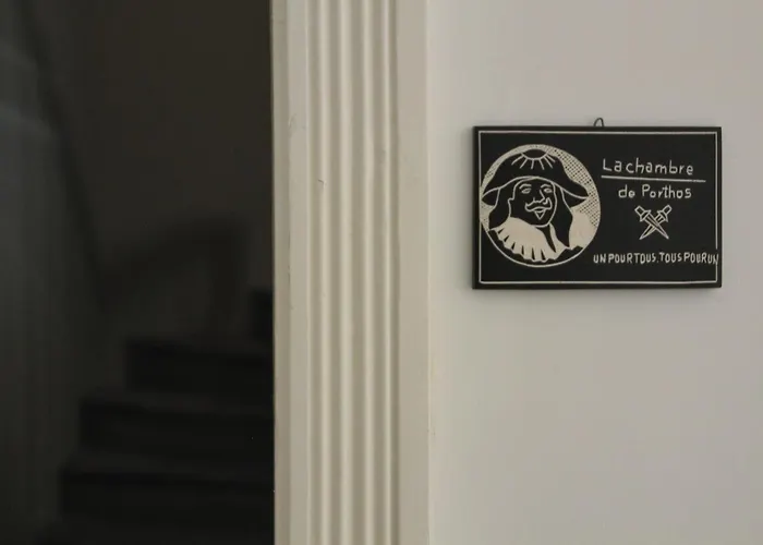 La Maison Des Mousquetaires Ferienhaus Condom